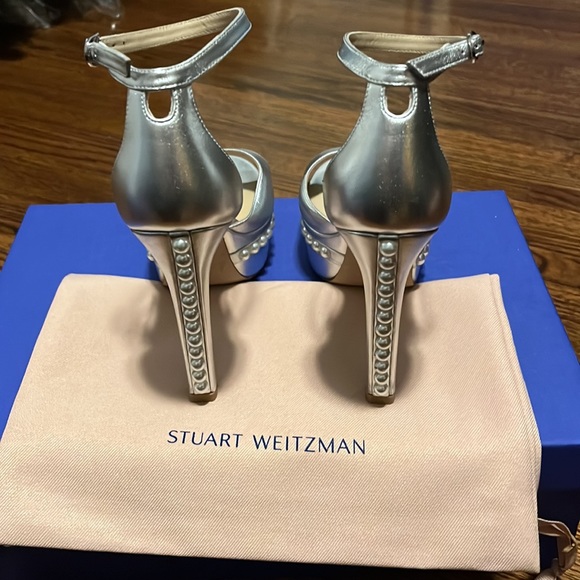 Stuart Weitzman Pearl Silver Platform Shoes - Picture 4 of 4